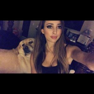 Meet your Posher, Lauren